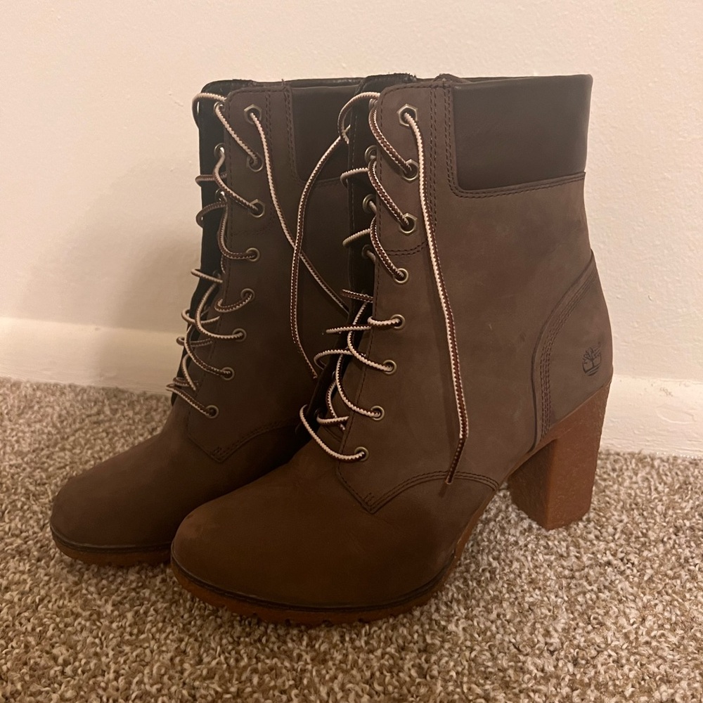 Timberland brown booties